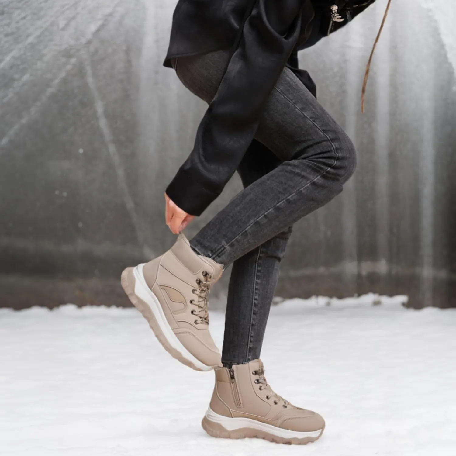 Ankle Boots Winter for Women Warm Keep and Waterproof Lace Up Velvet Zippered Comfortabel Sneaker Boots