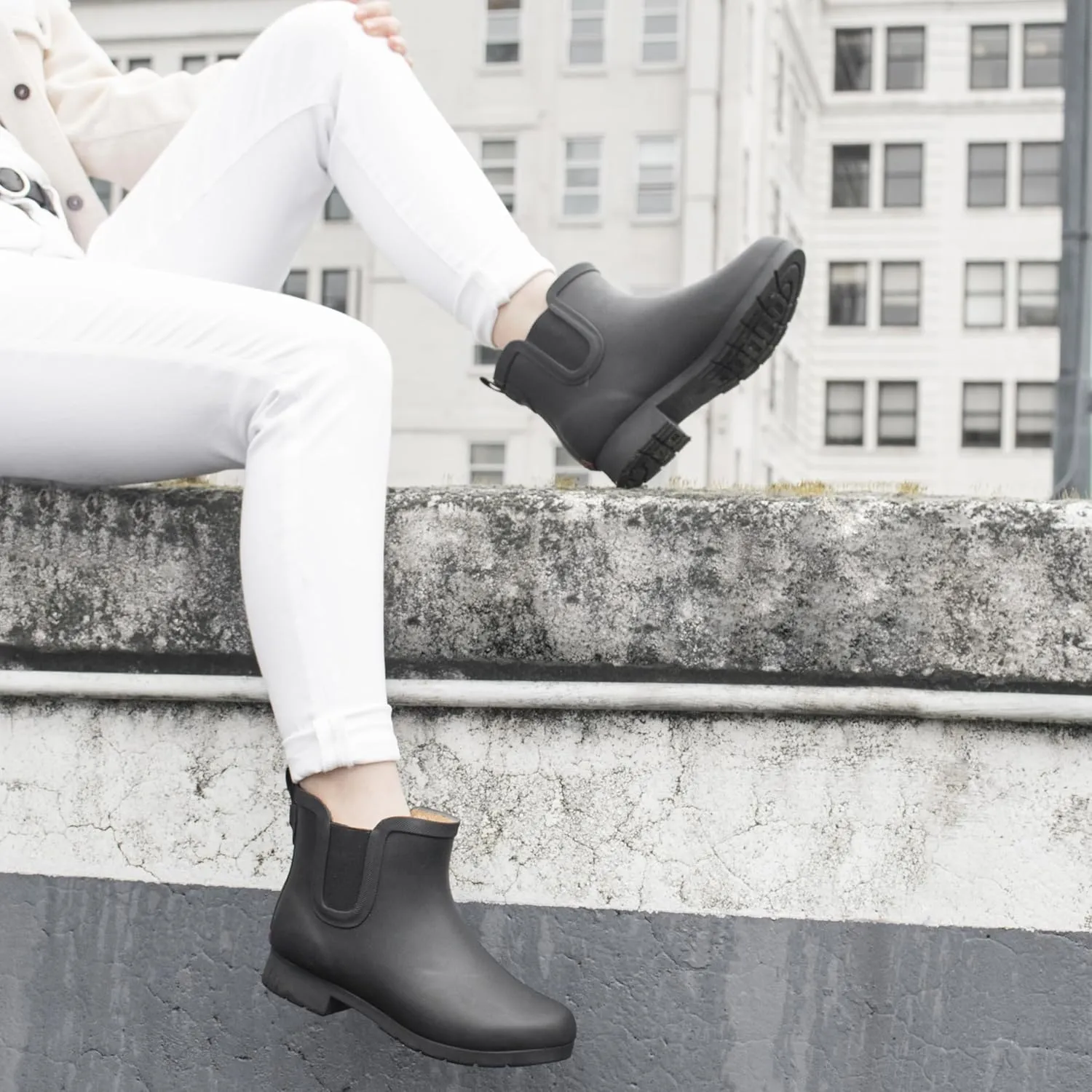 Chooka Women's Waterproof Plush Chelsea Bootie