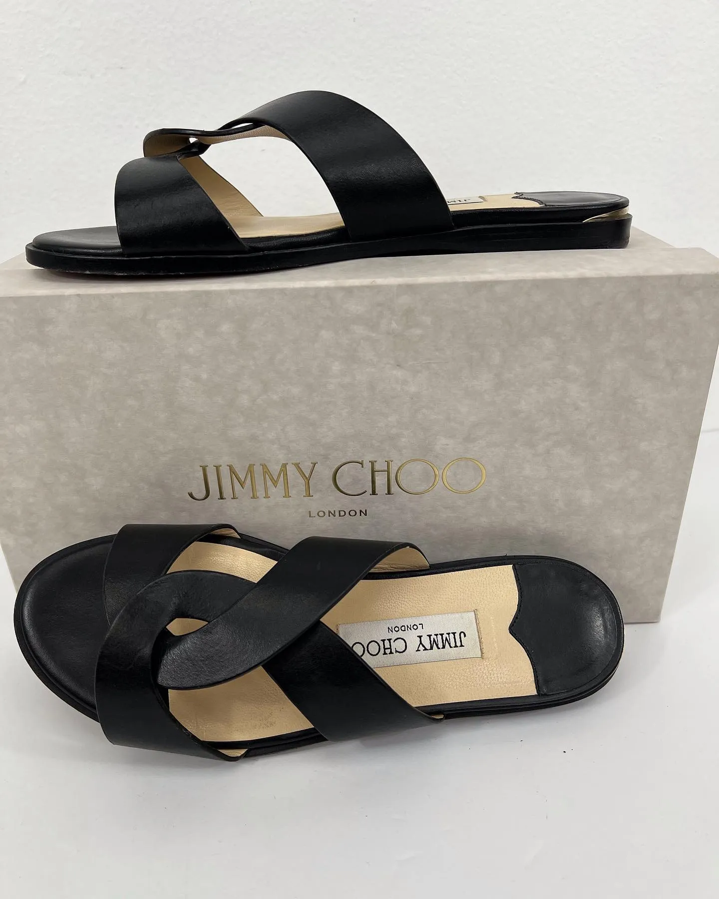 JIMMY CHOO ATIA LEATHER FLAT SLIDES