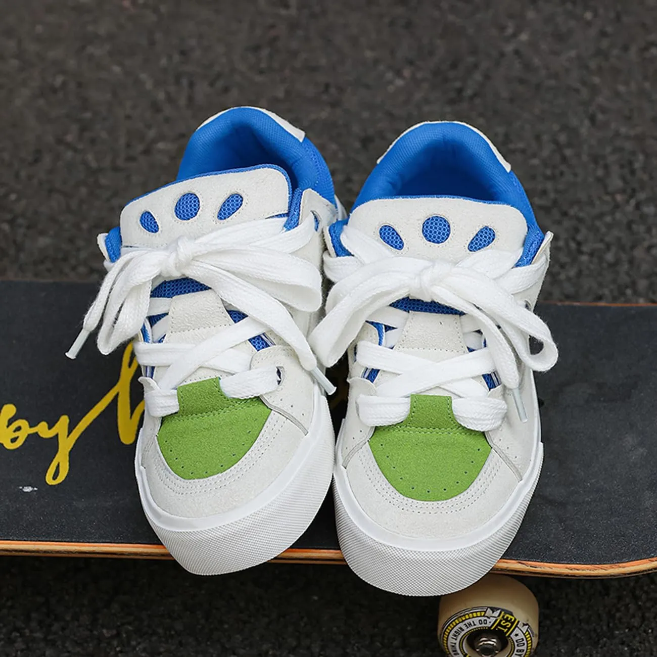 Men's Casual Low Top Sneakers Women Lace-Up Walking Flats Fashion Colorblock Skateboard Shoes