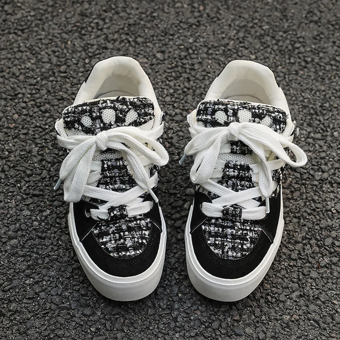 Men's Casual Low Top Sneakers Women Lace-Up Walking Flats Fashion Colorblock Skateboard Shoes