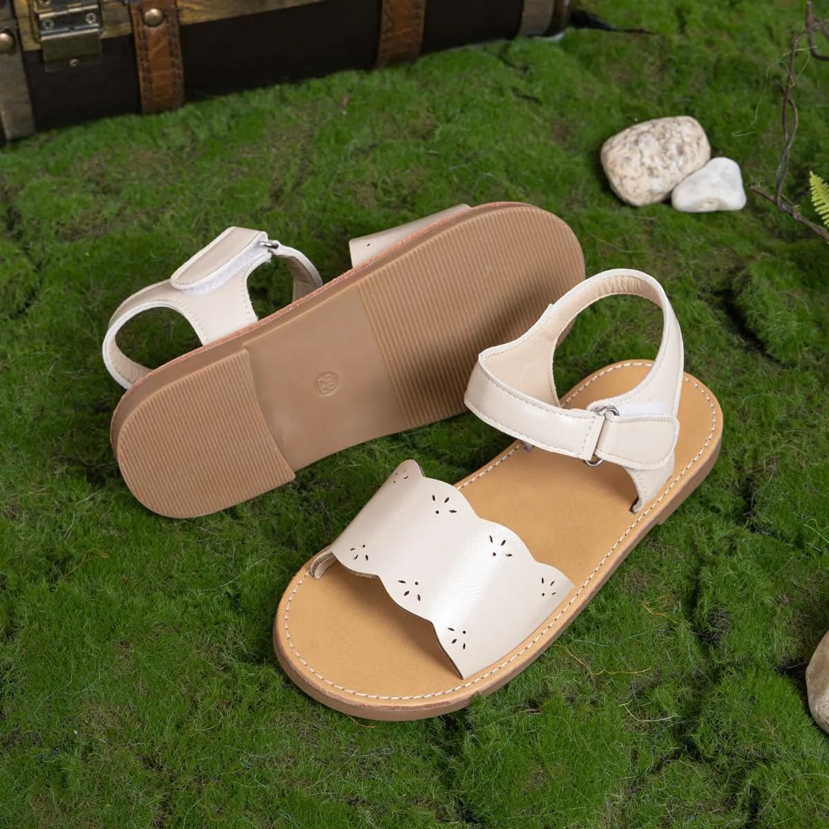 Miamooi Toddler Girls Summer Sandals Little Kid Open Toe Princess Dress Flats Sandals PU Leather Rubber Sole Wedding School Shoes