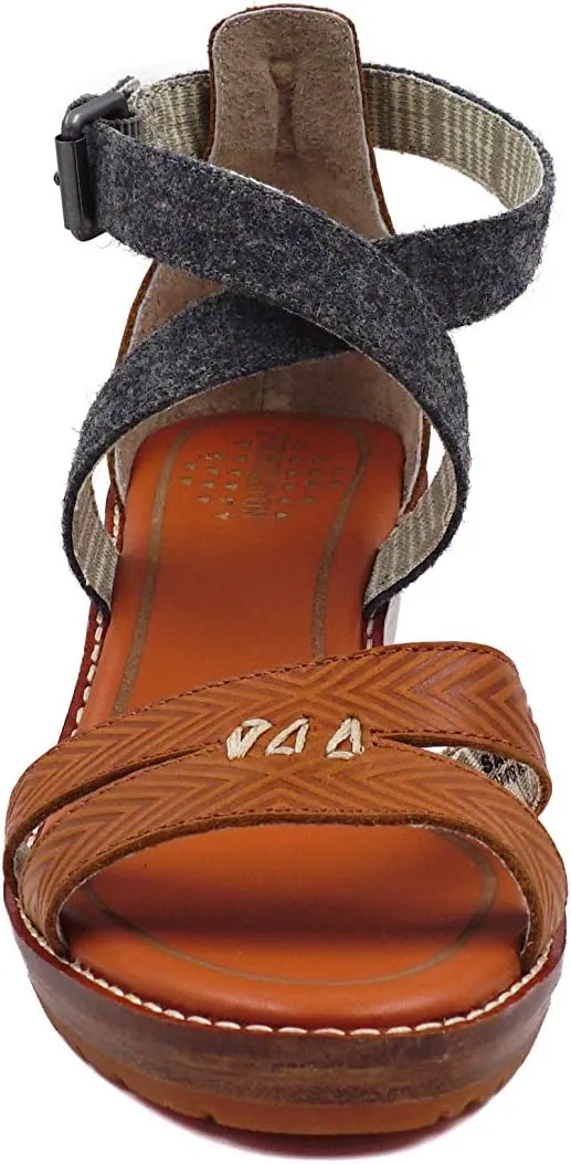 Pendleton Women's Baylands Wedge Waterproof Leather and Pendleton Wool