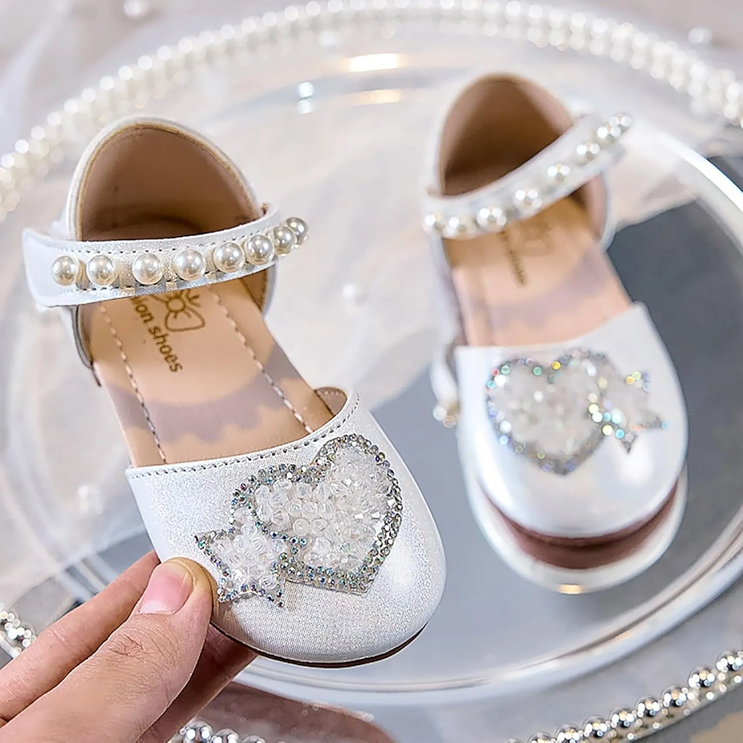 Sequin Party Shoes Dance Shoes Single Little Girl Love Shiny Pearl Single Fashion Soft Bottom Sandals