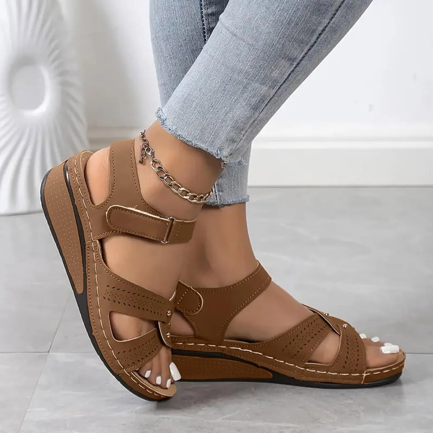 SuanlaTDS Women's Wedge Orthopedic Sandals with Arch Support Comfortable 2025 Casual Low Heel Dressy Adjustable Ankle Strap Summer Open Toe Platform Boho Beach Cute Outdoor Walking Shoes