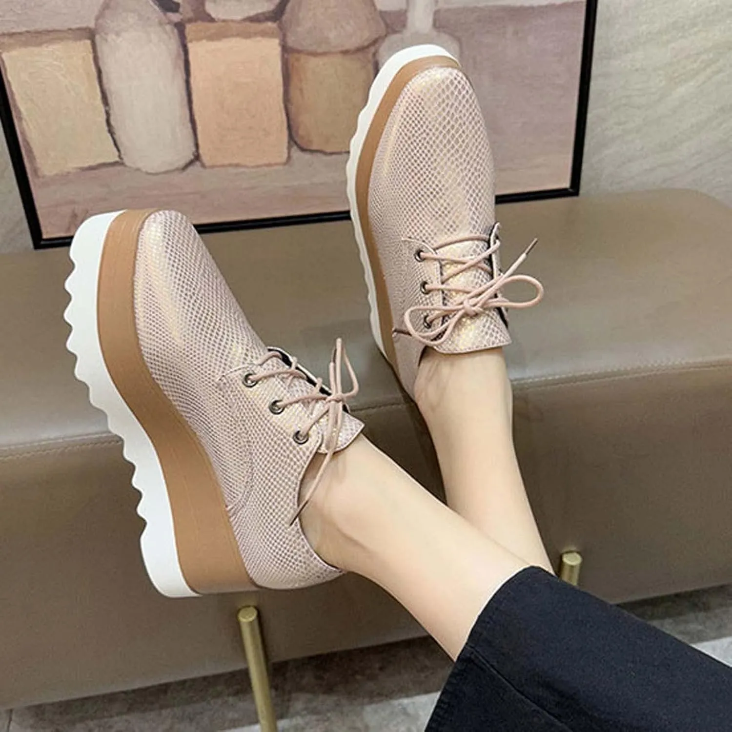 Women Fashion Oxford Shoes Platform Wingtip Vintage Pumps Casual Lace Up Sneakers High Heels Wedge Casual Flat Shoes