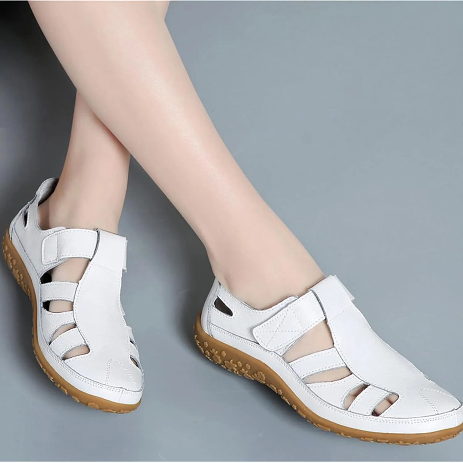 Women's Boho Gladiator Wedge Sandals 2025 Adjustable Ankle Strap Hook and Loop Closure Cushioned Leather Insole Non-Slip Sole for Summer Beach Vacations Outdoor Adventures Casual Shoes 2025