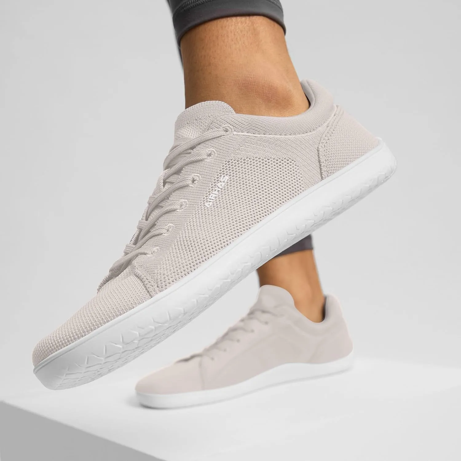 Womens Minimalist Barefoot Shoes Zero Drop Wide Toe Box Shoes Lightweight Casual Fashion Sneakers for Women