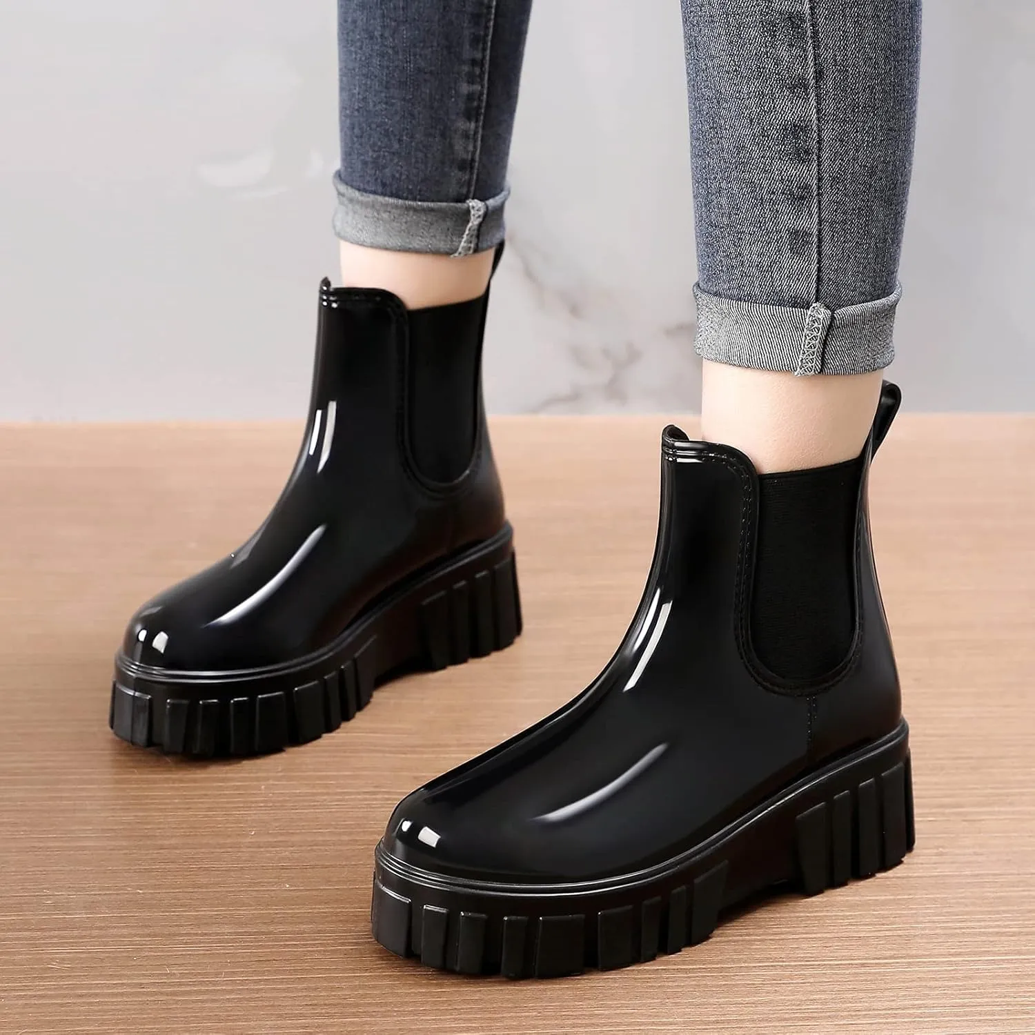 YUHITYGZGS Rain Boots for Women, Platform Chunky Waterproof Ankle Rubber Rainboots Boots, Wide Calf Soft Comfort Non Slip Garden Boots, Adult Cute Summer Short Chelsea Lightweight Rain Boots
